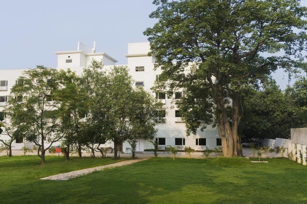 Hotel Jamshedpur Esterno foto